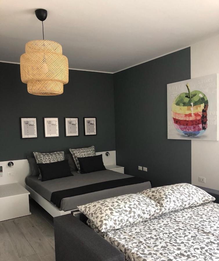 B&B Luxury Apartments Пулзано Екстериор снимка